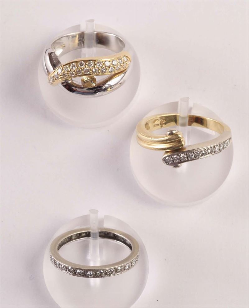 Lotto composto da tre anelli  con diamanti  - Asta Orologi e Gioielli Antichi e Contemporanei - Cambi Casa d'Aste