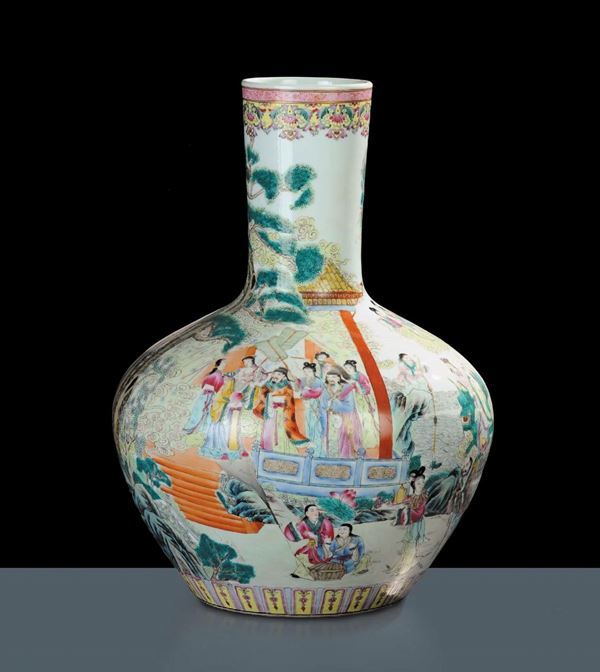 Vaso in porcellana a decoro policromo, Cina