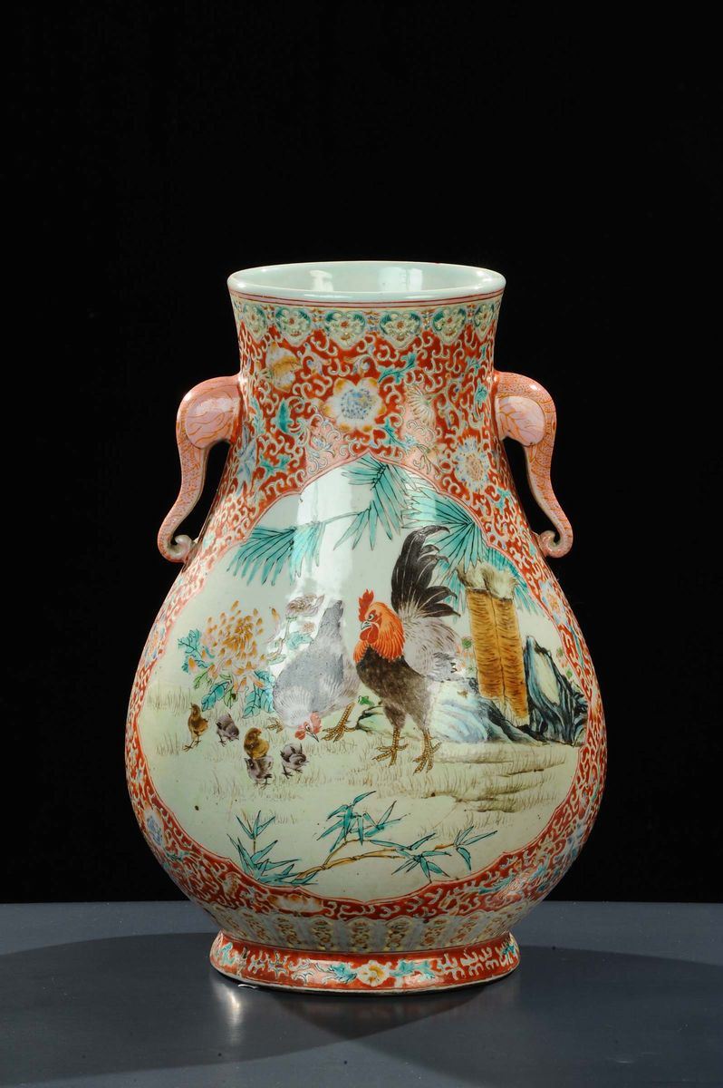 Vaso in porcellana, Cina  - Auction Oriental Art - Cambi Casa d'Aste