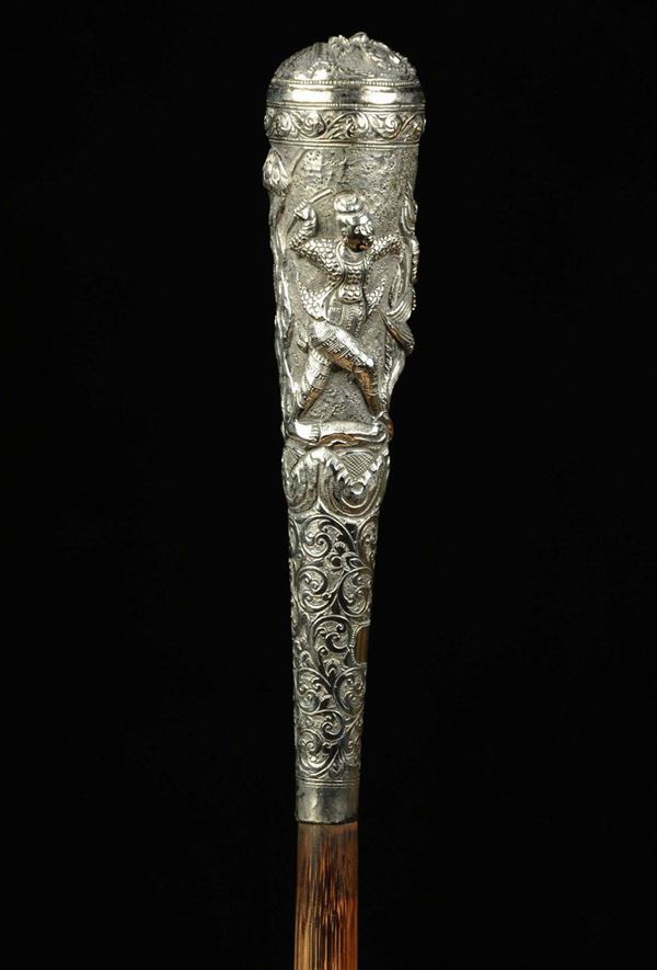 Bastone da passeggio con impugnatura in argento 90%, Birmania XIX secolo