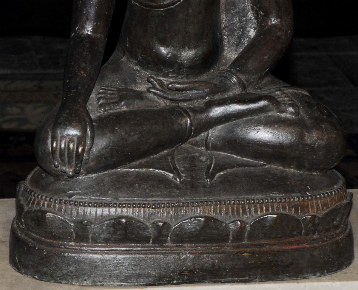 Buddha Seduto su Base a Fiore di Loto, Tailandia XVIII Secolo