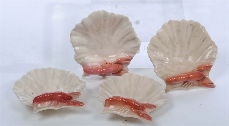 Quattro conchiglie in ceramica  - Auction OnLine Auction 04-2012 - Cambi Casa d'Aste