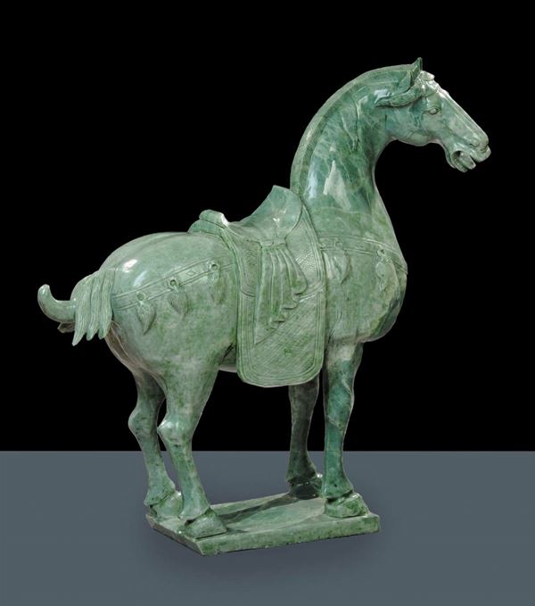 Cavallo in pietra dura verde, Cina