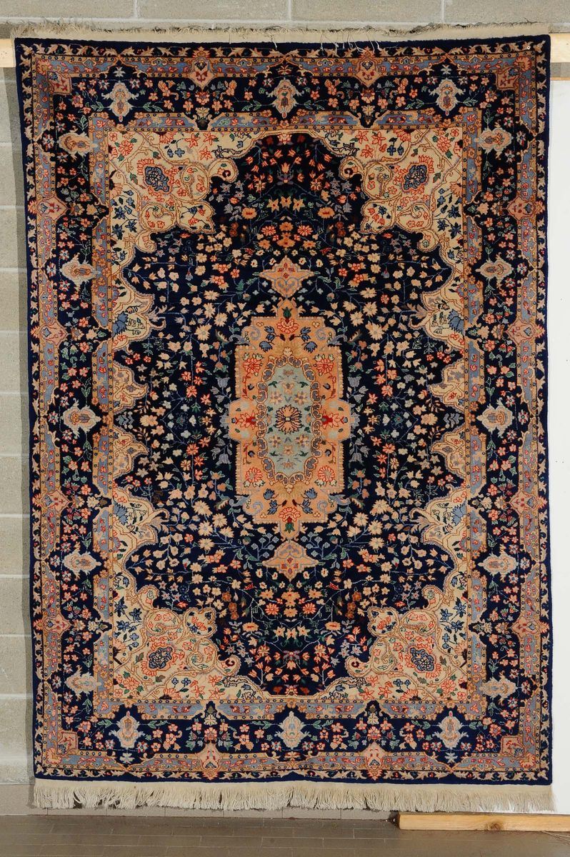 Tappeto cinese  Berekan,  XX secolo  - Auction Ancient Carpets - Cambi Casa d'Aste