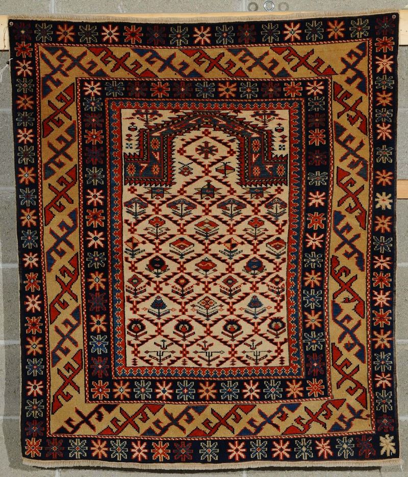 Tappeto caucasico Shirvan a preghiera, XX secolo  - Auction Ancient Carpets - Cambi Casa d'Aste