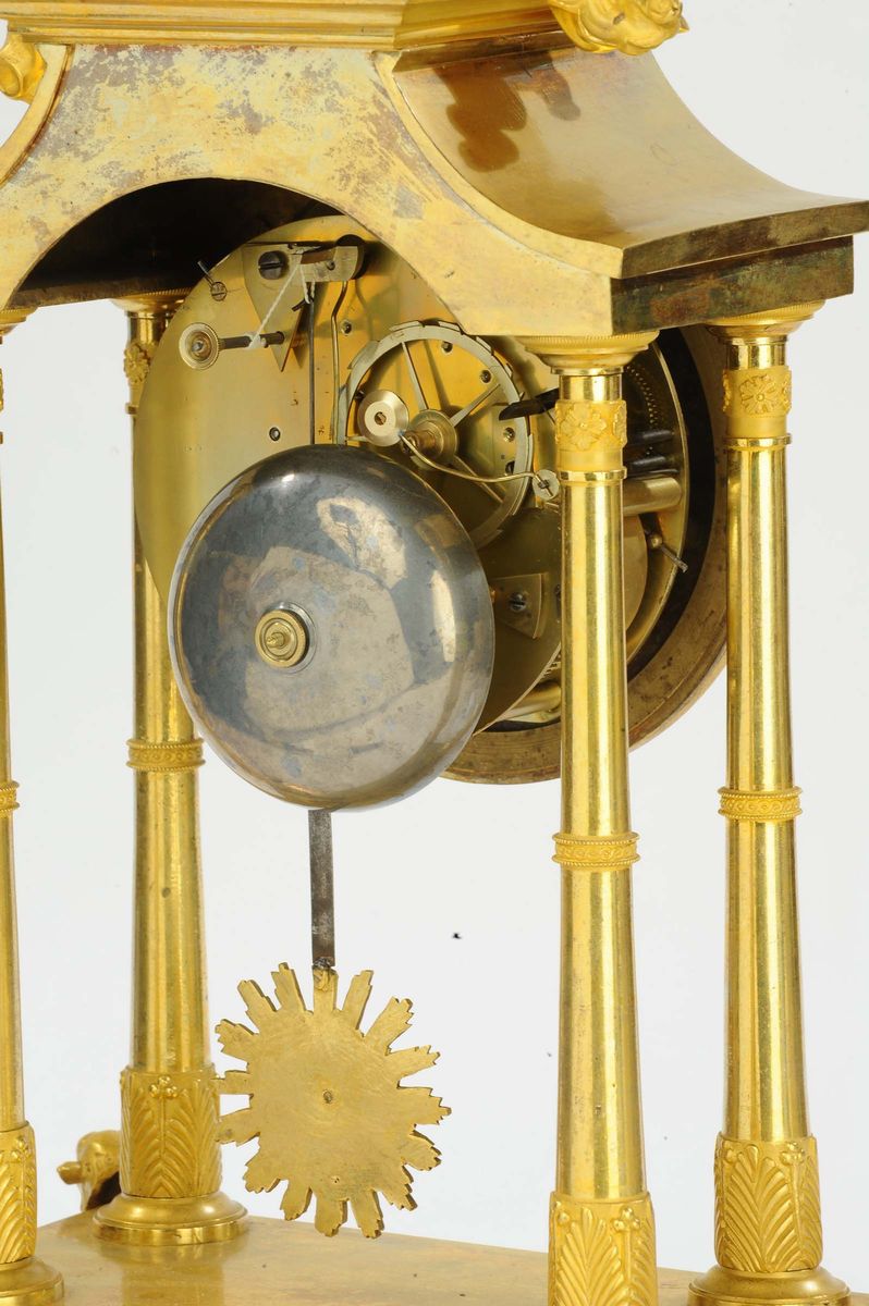 Pendola Impero in Bronzo Dorato, le Roy a Paris, Francia XVIII Secolo