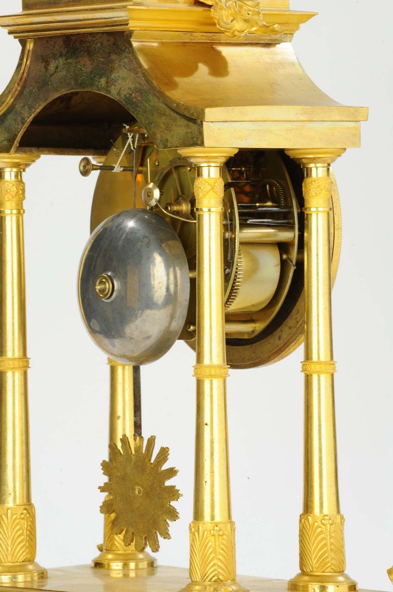 Pendola Impero in Bronzo Dorato, le Roy a Paris, Francia XVIII Secolo