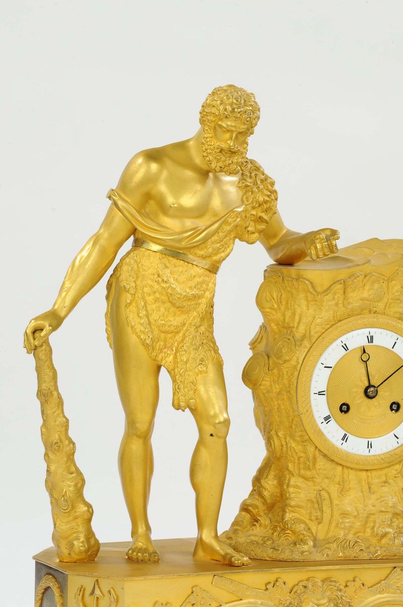 Orologio Impero in Bronzo Dorato Raffigurante Ercole con Clava