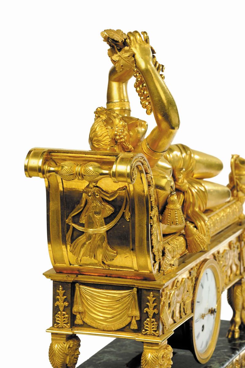 Affascinante e Sensuale Orologio Direttorio con Baccante, Attribuita Ad Antoine André Ravrio (175...