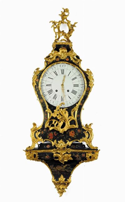 Orologio Cartel da Parete Laccato e Dipinto a Fondo Blu, XVIII Secolo