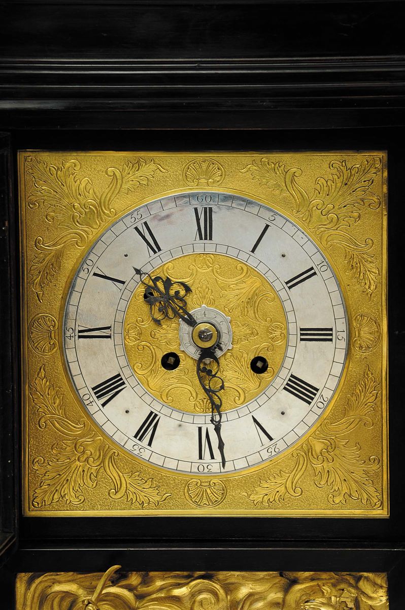 Eccezionale Orologio Romano di Bronzo Dorato, Marmi e Pietre Semi Dure, XVIII Secolo.
