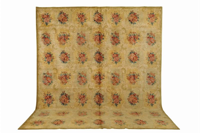 Tappeto savonnerie, inizio XX secolo  - Auction Ancient Carpets - Cambi Casa d'Aste