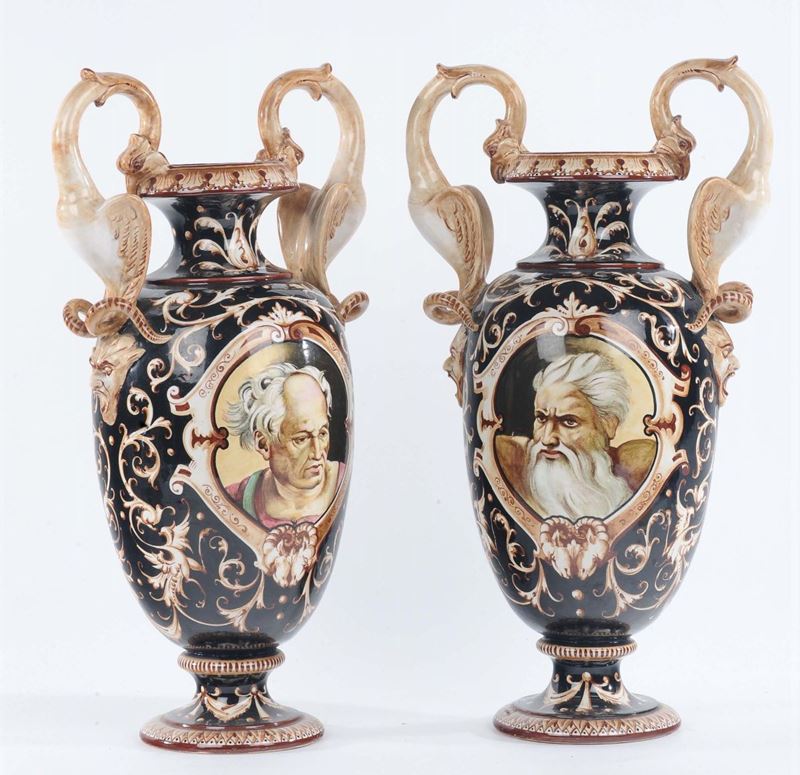 Coppia di vasi in porcellana, Faenza  - Auction OnLine Auction 09-2012 - Cambi Casa d'Aste
