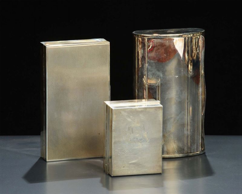 Lotto di tre scatole in argento, gr, 660 circa  - Auction OnLine Auction 12-2011 - Cambi Casa d'Aste