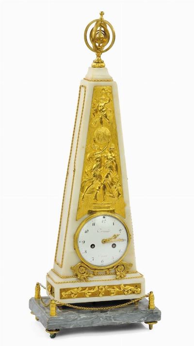 Pendola Luigi XVI a Obelisco in Marmo e Bronzo Dorato, Francia Seconda Metà del XVIII Secolo