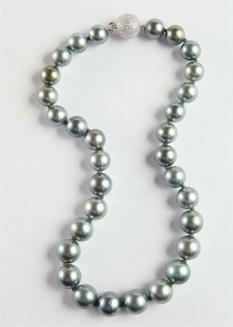 Collana di perle Tahiti  - Auction Ancient and Contemporary Clocks and Jewels - Cambi Casa d'Aste