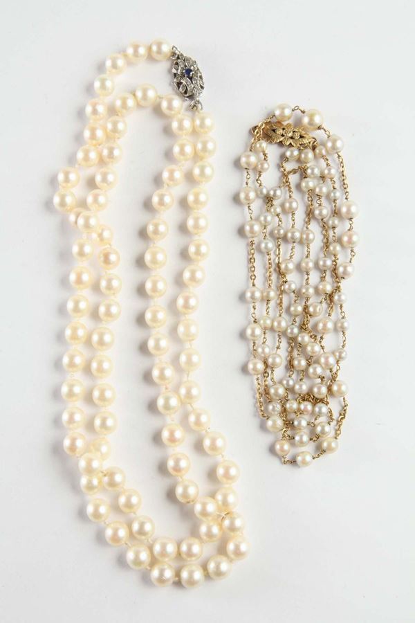 Lotto composto da due collane di perle