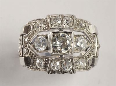 Anello con Diamanti di Vecchio Taglio