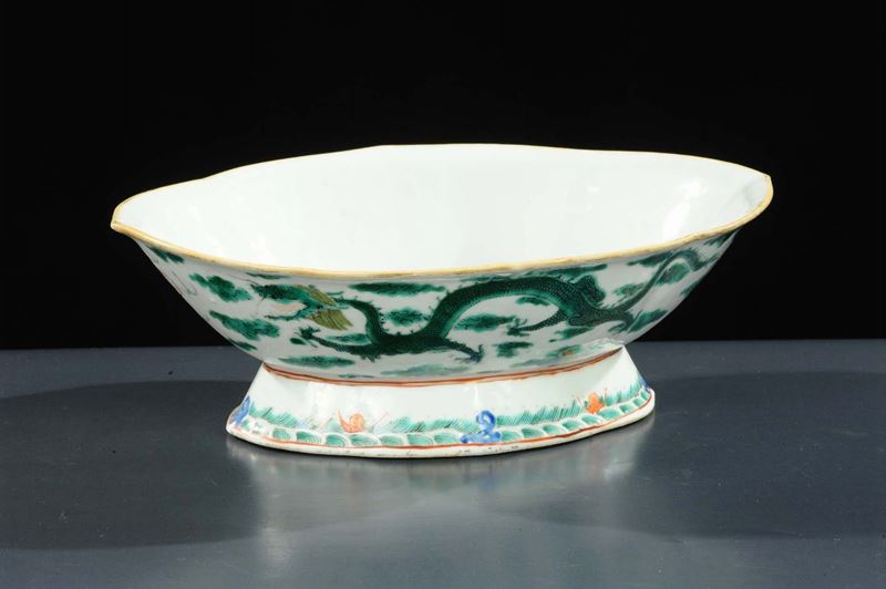 Coppetta in porcellana, Cina fine dinastia Qinq,  XIX secolo  - Auction Oriental Art - Cambi Casa d'Aste