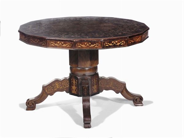 Tavolo circolare in legno lastronato ed intarsiato, XIX secolo