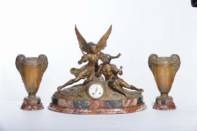 Trittico da Camino con Orologio Maxim e Due Vasi