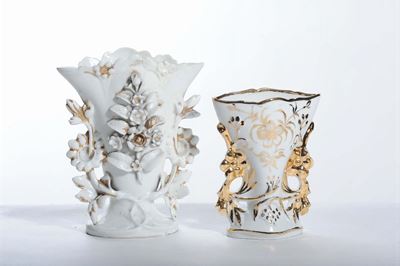 Due Vasi Luigi Filippo Differenti in Ceramica Bianca, XIX Secolo