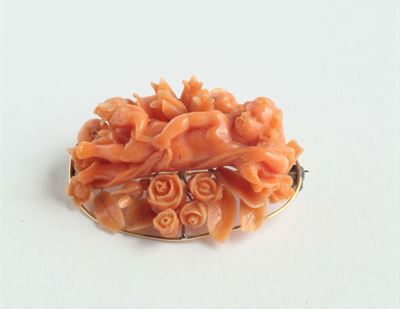 Spilla in Corallo