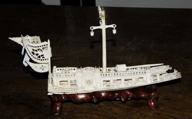 Modello di imbarcazione con supporto  - Asta Antiquariato e Dipinti Antichi - Cambi Casa d'Aste