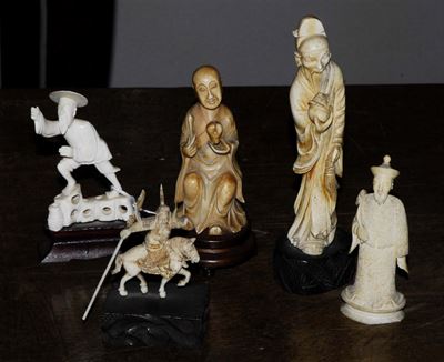 Gruppo Composto da Cinque Figure a Soggetto Orientale