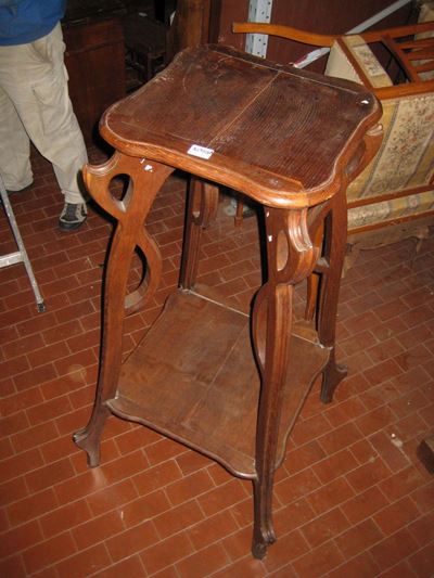 Sellette in Castagno a Due Ripiani