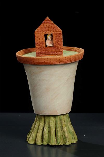 Ugo la Pietra (1938) - Cooperativa Ceramica di Imolavaso con Coperchio Sovrastato da Nudino Femmi...
