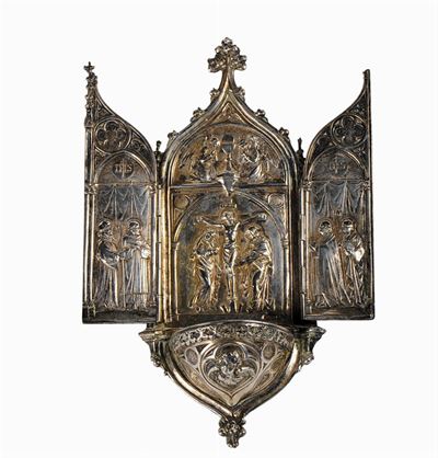 Piccola Acquasantiera in Argento Sbalzato, XIX Secolo