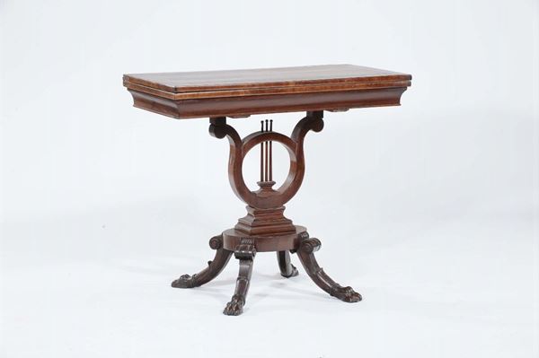 Tavolino da gioco Carlo X, XIX secolo