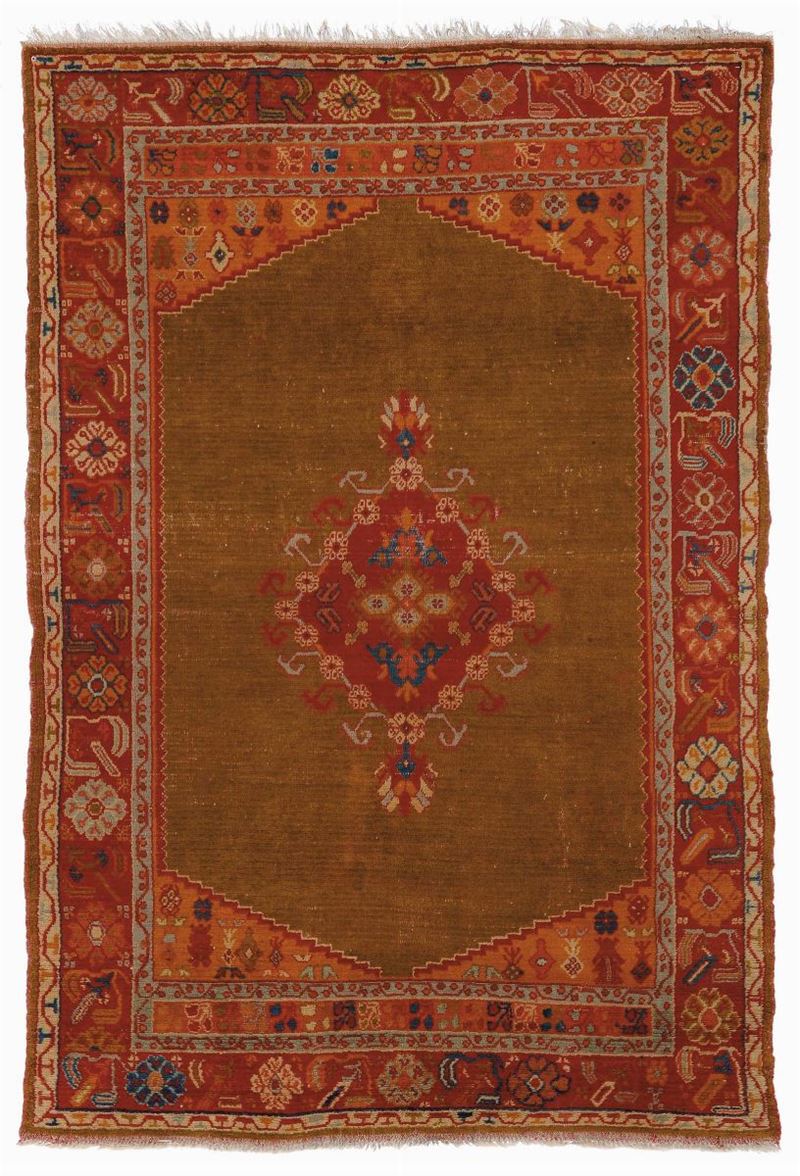 Tappeto anatolico Kula, inizio XX secolo  - Auction Ancient Carpets - Cambi Casa d'Aste