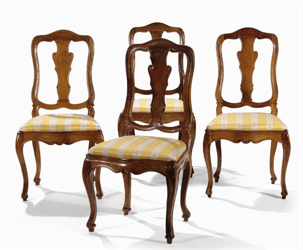 Quattro sedie Luigi XV con schienale a stecche, XVIII secolo