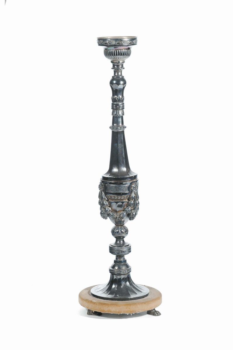 Candeliere Luigi XVI in argento, XVIII secolo  - Asta Argenti e Gioielli - Cambi Casa d'Aste