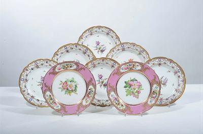 Sei Piatti in Porcellana con Decoro alla Rosa