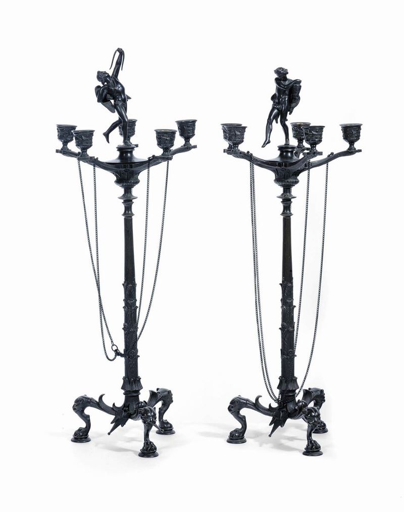 Coppia di candelieri in bronzo brunito a cinque fiamme, XIX secolo  - Auction OnLine Auction 04-2012 - Cambi Casa d'Aste