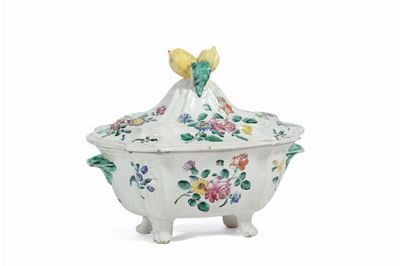 Zuppiera in Maiolica Policroma, Cerreto Sannita, XVIII Secolo