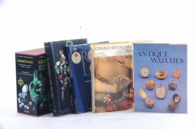 Lotto di libri di orologi e gioielleria  - Auction Antique and Old Masters - Cambi Casa d'Aste