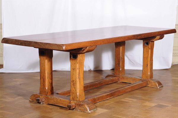 Grande tavolo fratino in noce, XIX secolo