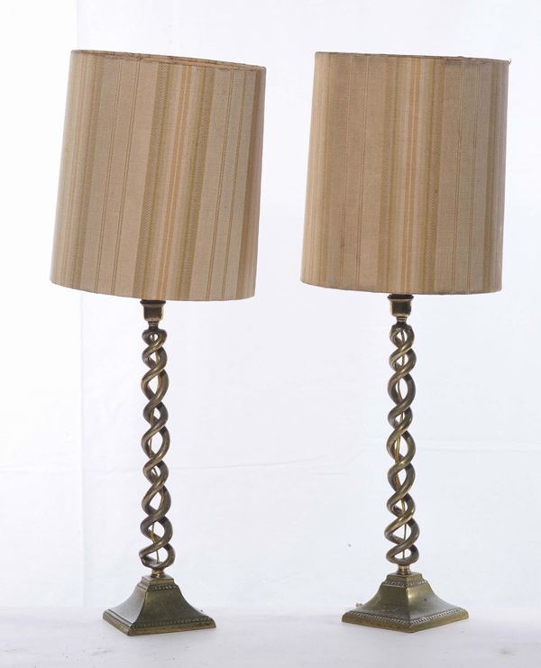 Due lampade da tavolo in ottone, 1970 circa