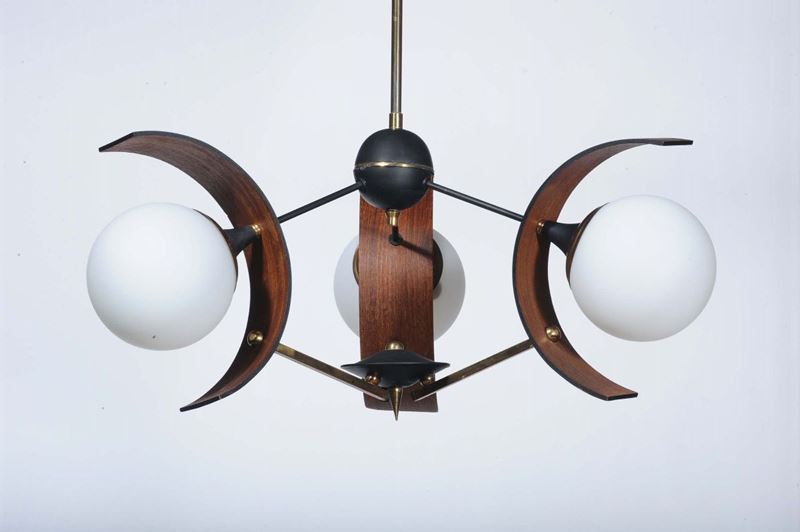 Lampadario a tre luci in legno curvato a caldo, 1960 circa  - Asta Arti Decorative del XX secolo e Design - Cambi Casa d'Aste