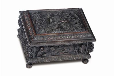 Scatola in Legno Intagliato con Personaggi, XVII Secolo