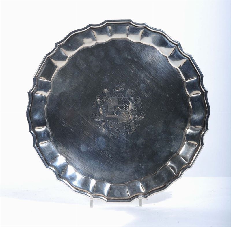 Alzata in argento con bordo sagomato  - Asta Antiquariato e Dipinti Antichi - Cambi Casa d'Aste