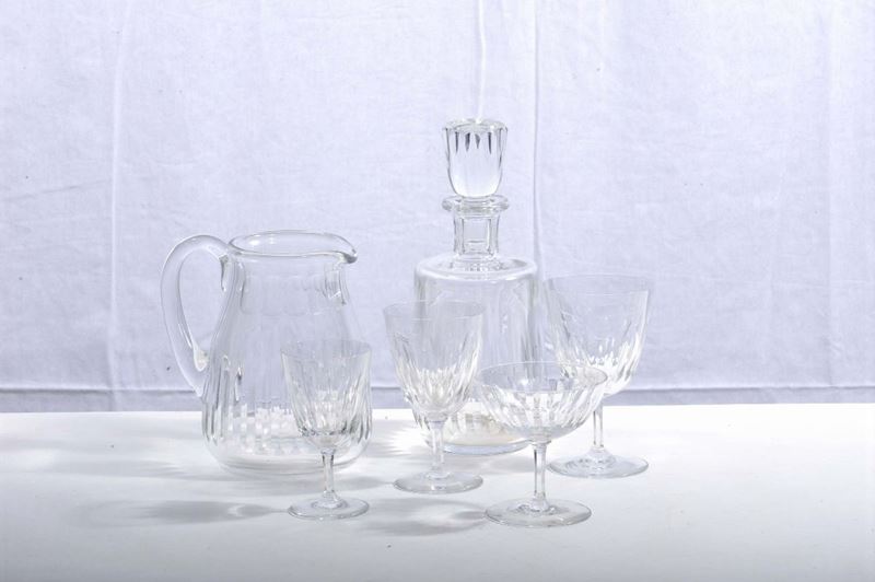 Servizio di bicchieri Baccarat da 12 in cristallo inciso  - Asta Antiquariato e Dipinti Antichi - Cambi Casa d'Aste