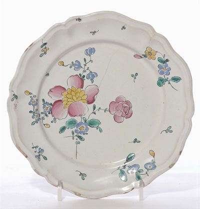 Piatto in Maiolica a Decoro Floreale, Manifattura Lodi, XVIII Secolo