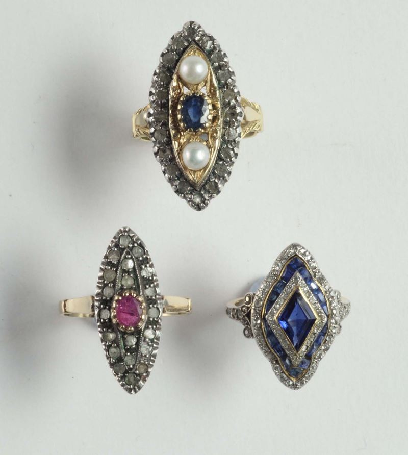 Lotto composto da tre anelli a marquise  - Auction Antiques and Old Masters - Cambi Casa d'Aste