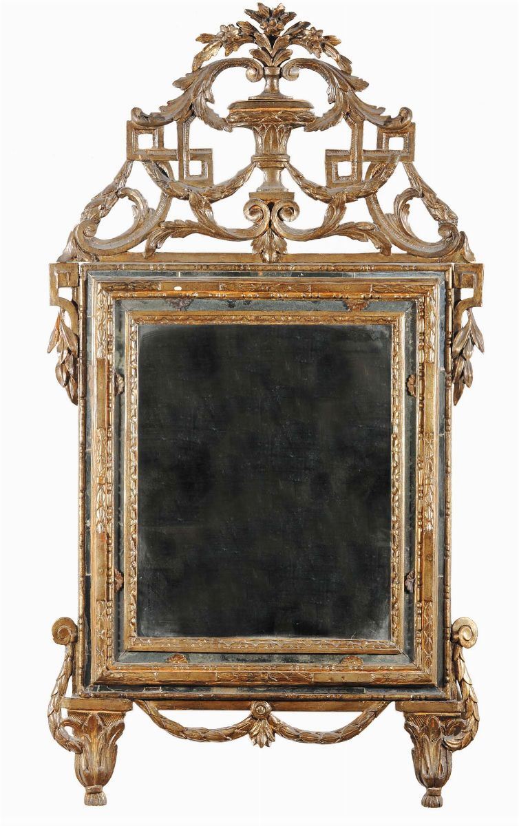 Specchiera Luigi XVI in legno intagliato e dorato, XVIII secolo  - Auction Antiques and Old Masters - Cambi Casa d'Aste