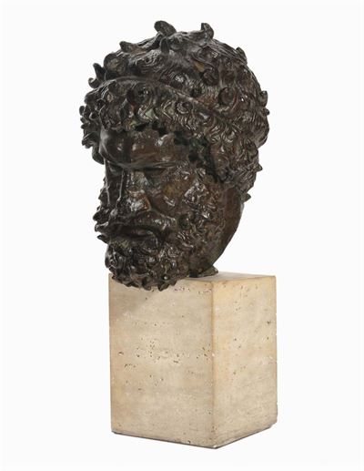Scultura in Bronzo a Patina Bruna Raffigurante Testa Virile, XVIII-XIX Secolo